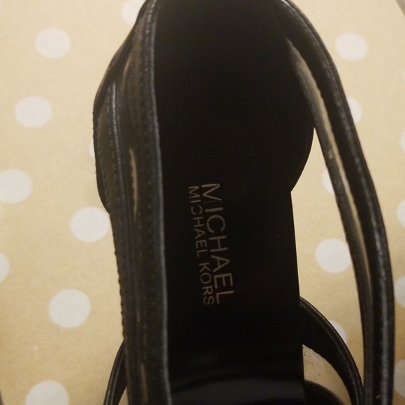 Michael Kors Gladiator Zipper Heel - Picture 6 of 8